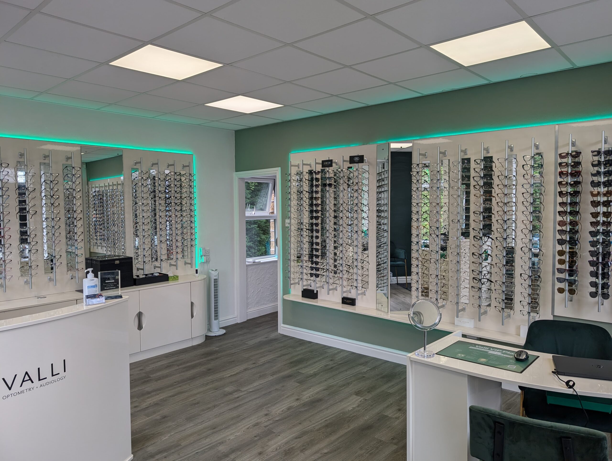 Book an Appointment image three